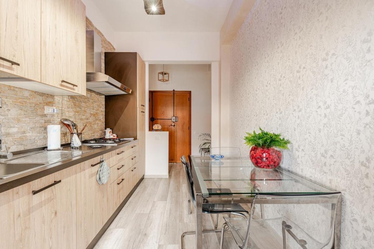 Tsuki House Apartment มารีโน ภายนอก รูปภาพ